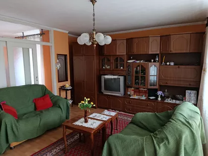 Kaće Dejanović 9 | 4zida.rs