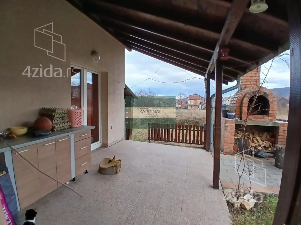 Kuća | 4zida