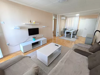 Bulevar Zona 2 | 4zida.rs