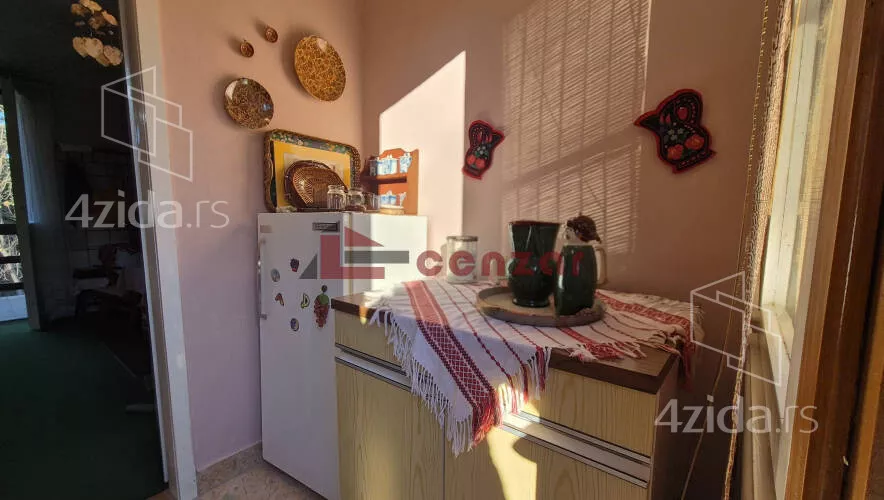 Garsonjera | 4zida
