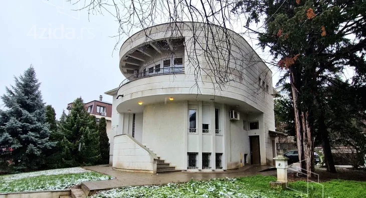 6-etažna kuća | 4zida