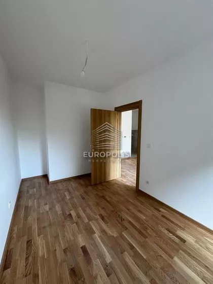 Novi Banovci | 4zida.rs