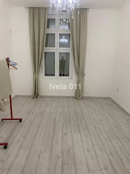 Karađorđeva | 4zida.rs