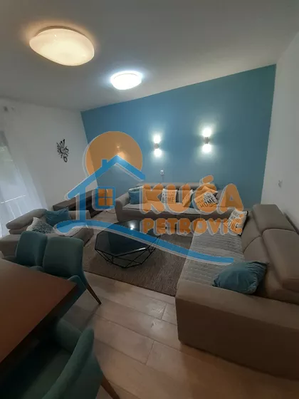 Vardarska | 4zida.rs