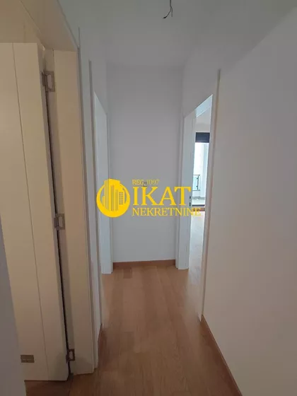 Zvečanska | 4zida.rs