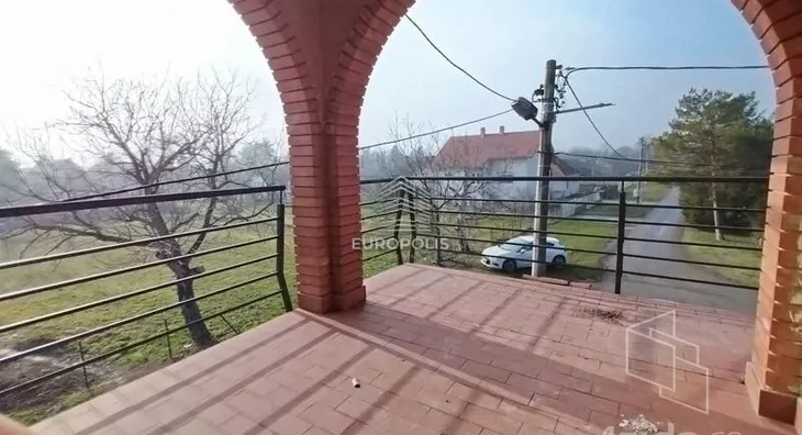 4-etažna kuća | 4zida
