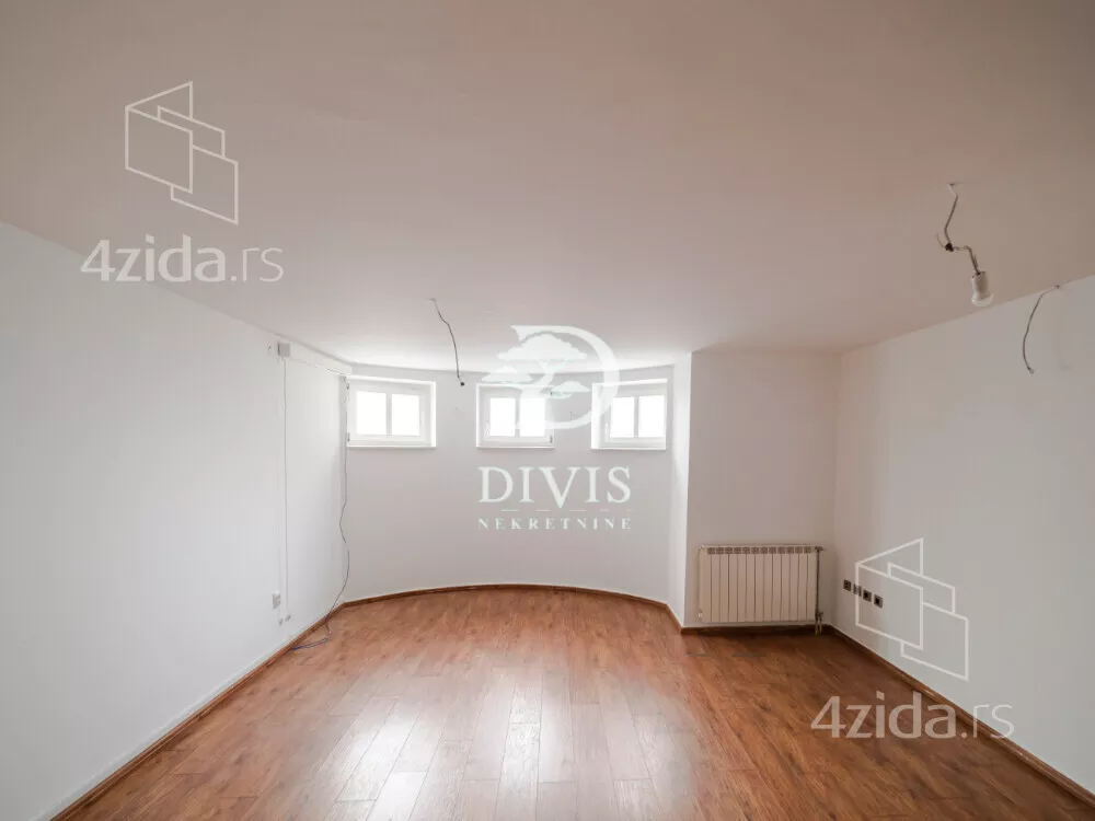 4-etažna kuća | 4zida