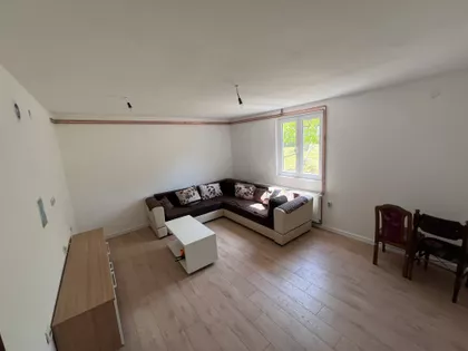 Jarčujak | 4zida.rs