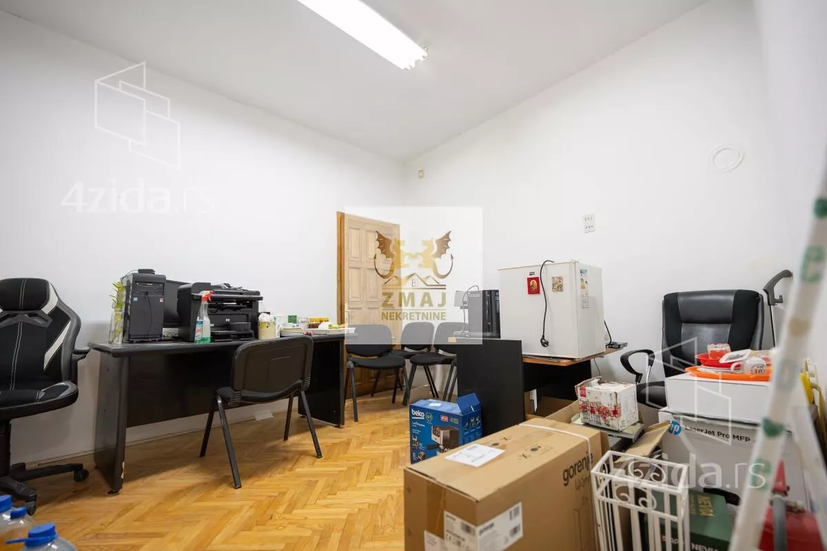Poslovni prostor | 4zida