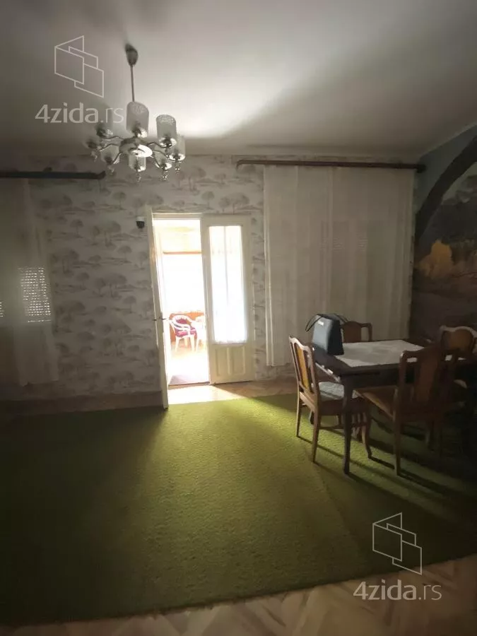 Kuća | 4zida