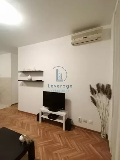 Kajmakčalanska | 4zida.rs