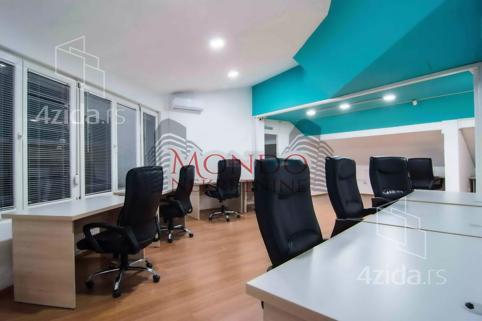 Poslovna zgrada | 4zida