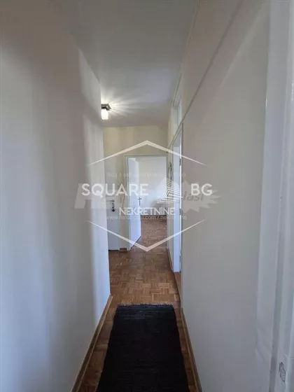 Pariske komune | 4zida.rs