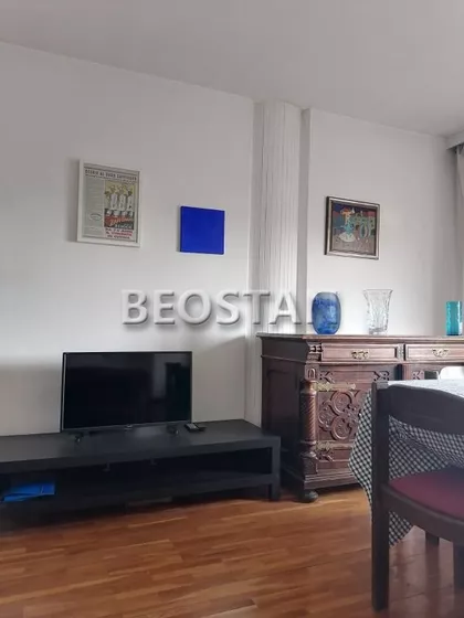 Studentski Trg | 4zida.rs