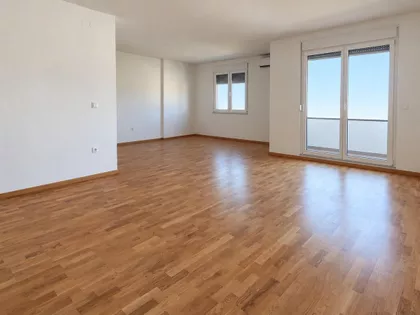 Rastka Petrovića 6A | 4zida.rs