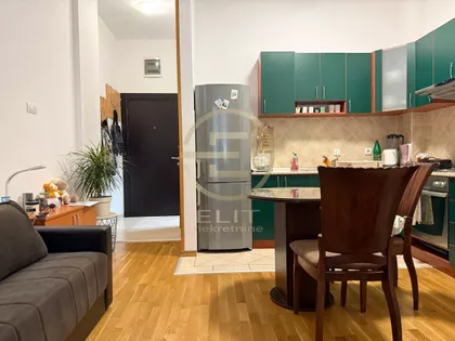 Bulevar Oslobođenja | 4zida.rs