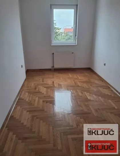 Bulevar Patrijarha Pavla (Somborski Bulevar) | 4zida.rs