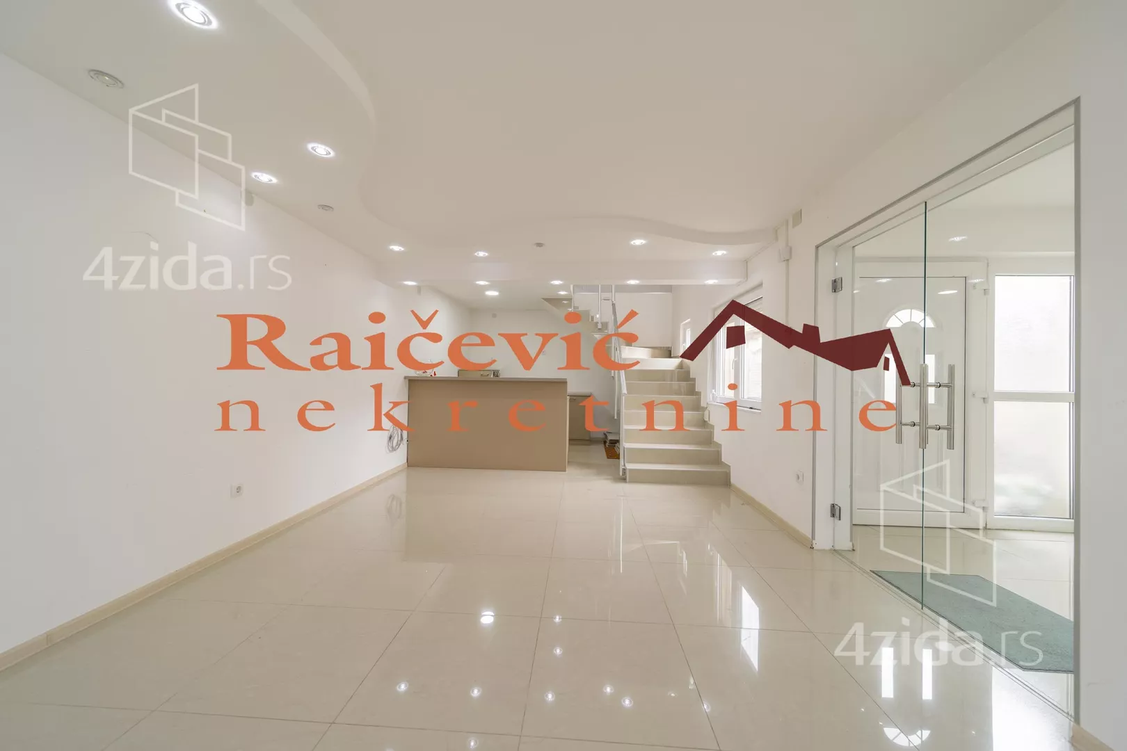 Poslovni prostor | 4zida