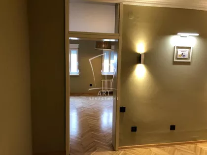 Njegoševa | 4zida.rs