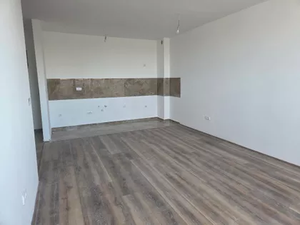 Kireška | 4zida.rs