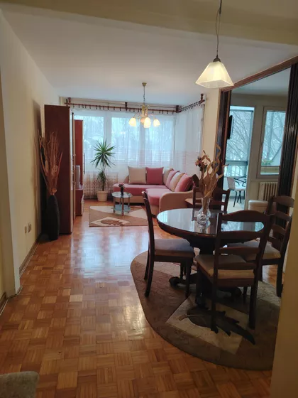 Medaković 3 | 4zida.rs