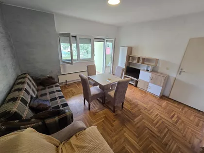 Bulevar Cara Lazara | 4zida.rs