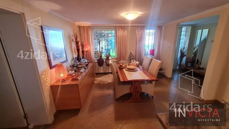 Kuća | 4zida