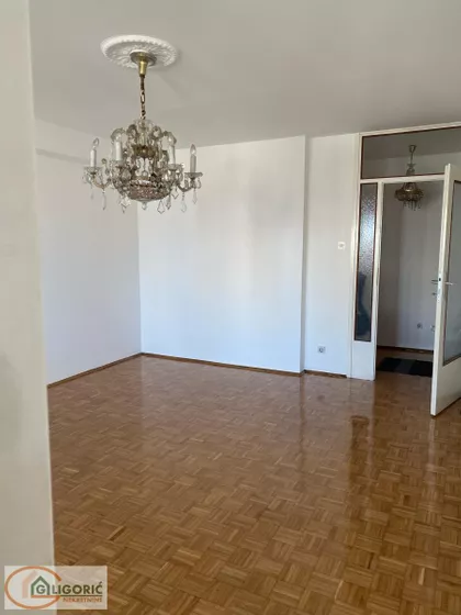 Novi Merkator | 4zida.rs