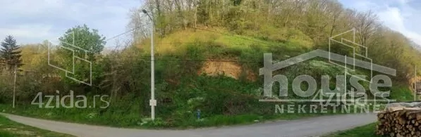 Plac | 4zida