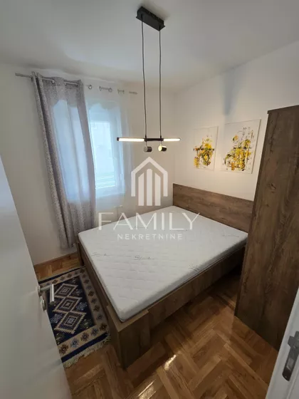 Novo Naselje | 4zida.rs