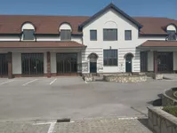 Poslovna zgrada | 4zida