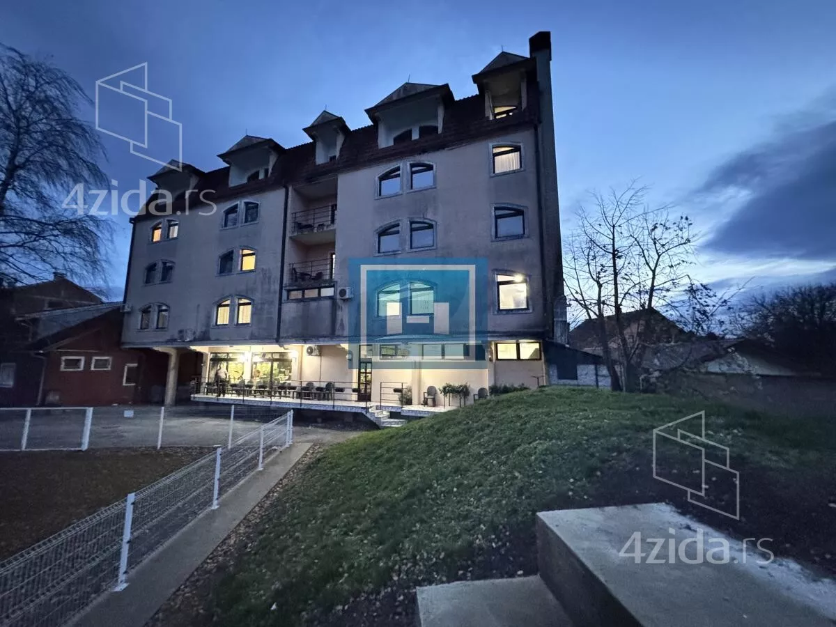 Ugostiteljski objekat | 4zida