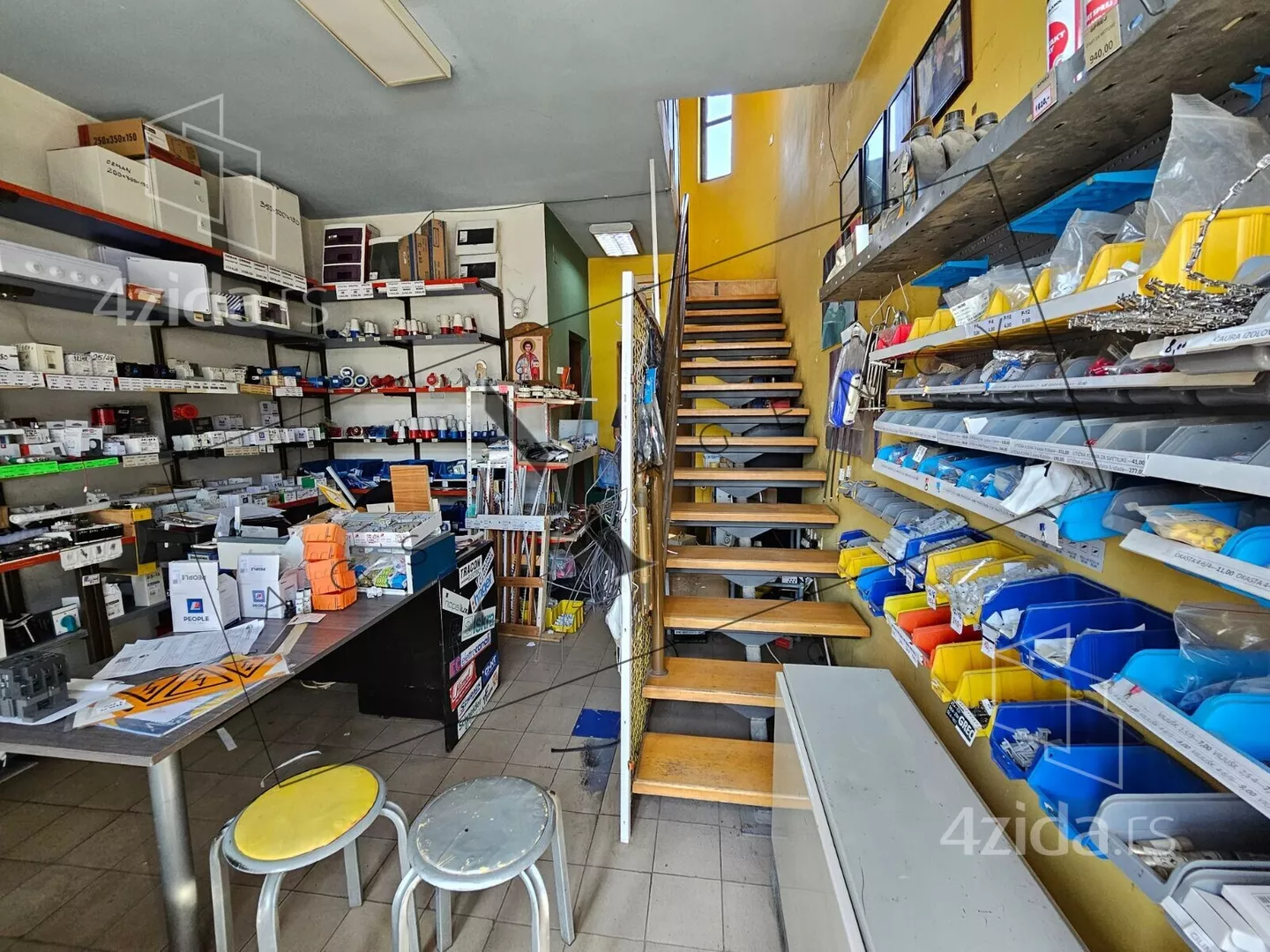 2-etažna kuća | 4zida