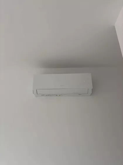 Radnička 21 | 4zida.rs
