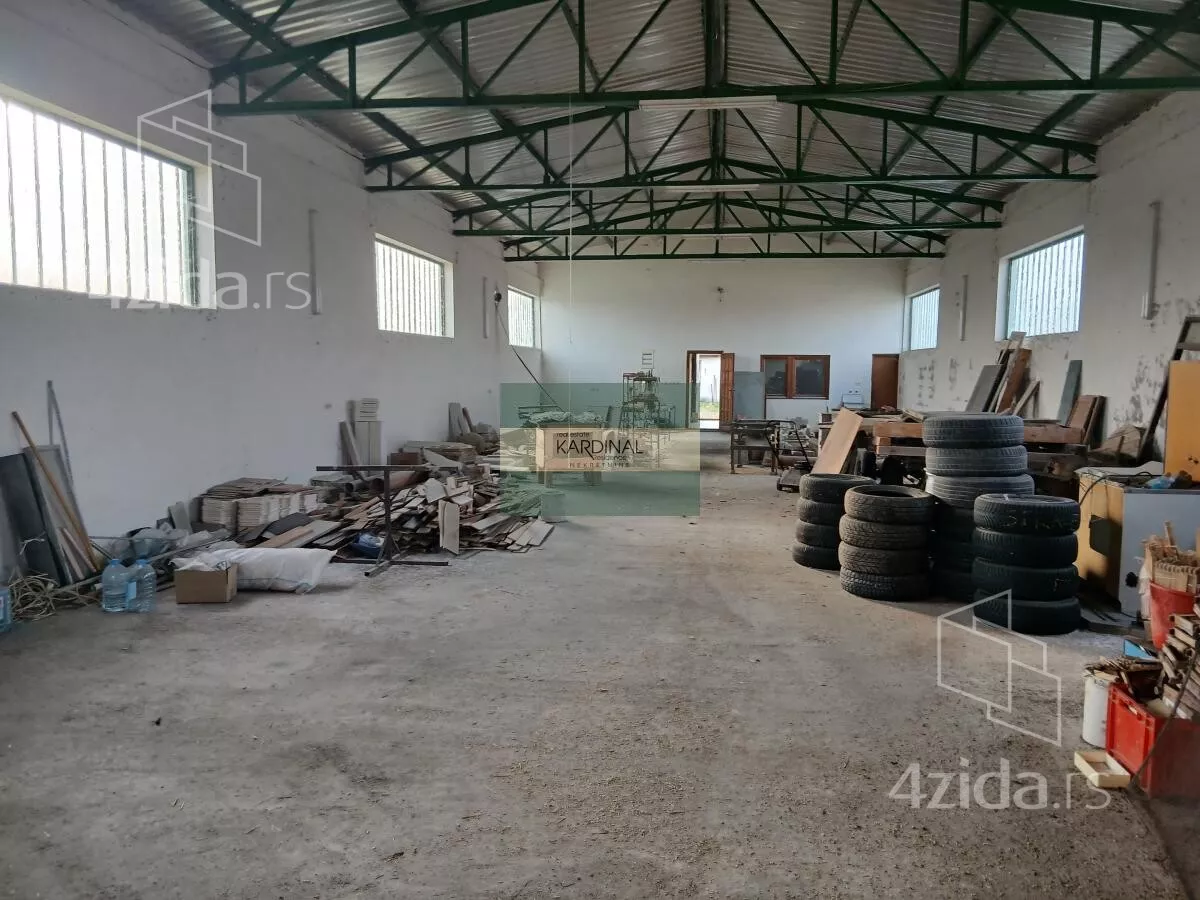 Poslovni prostor | 4zida