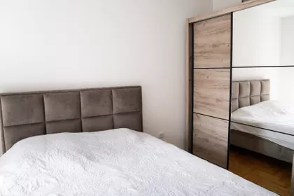 Kireška 90L | 4zida.rs