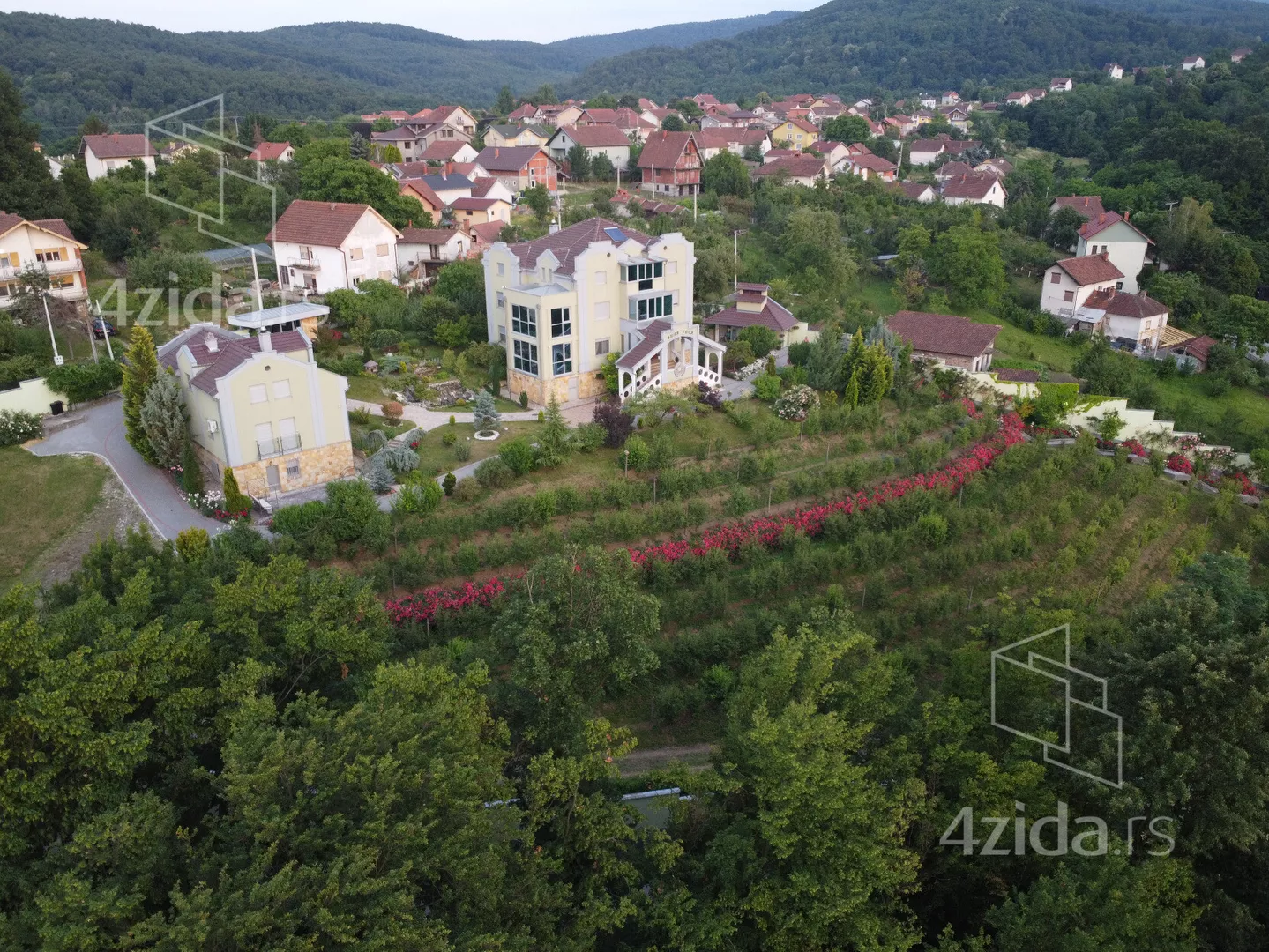 2-etažna kuća | 4zida