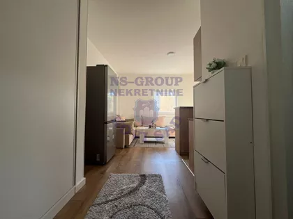 Vase Ostojića | 4zida.rs