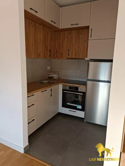 SOMBORSKA RAMPA | 4zida.rs