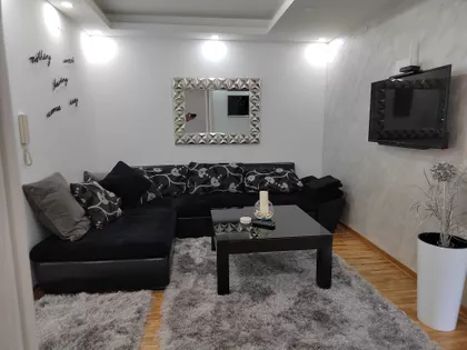 Ljubiše Miodragovića 41 | 4zida.rs