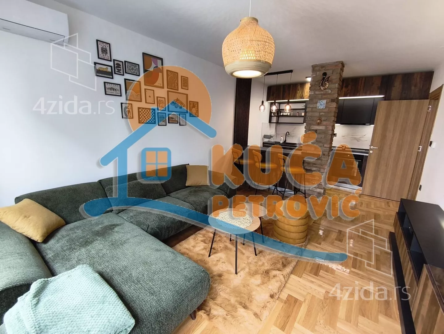 Jednoiposoban stan | 4zida