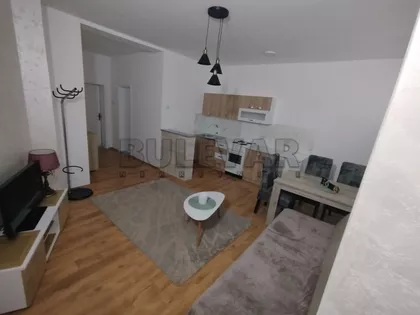 Janisa Janulisa | 4zida.rs