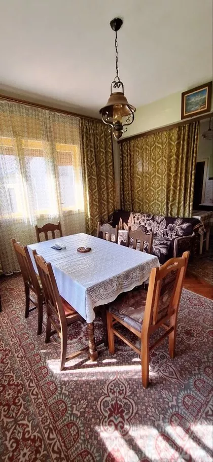 Mitrovačka 64 | 4zida.rs