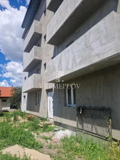Sutjeska 2 | 4zida.rs