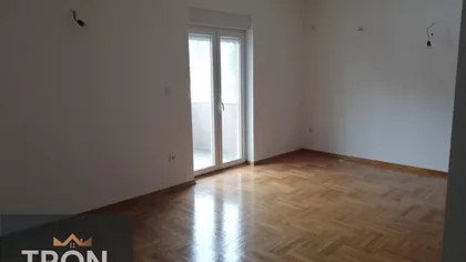 Nemanjina | 4zida.rs