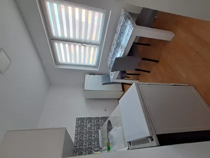 Rentgenova 9 | 4zida.rs