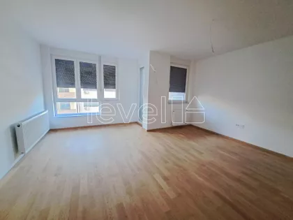Južni Telep | 4zida.rs
