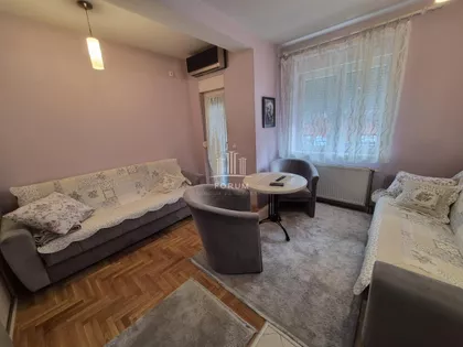 Socijalno | 4zida.rs