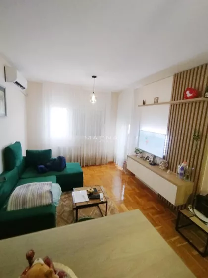 Bratstva i jedinstva | 4zida.rs