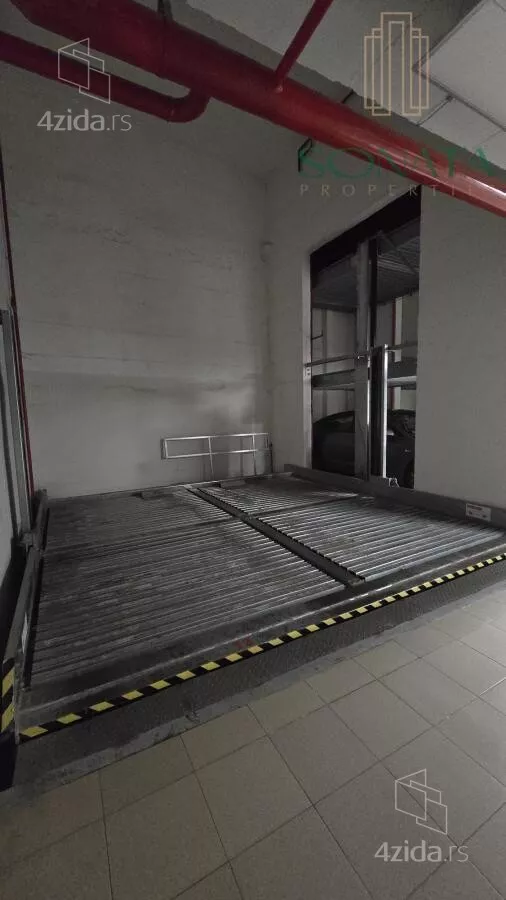 Garaža/Parking | 4zida